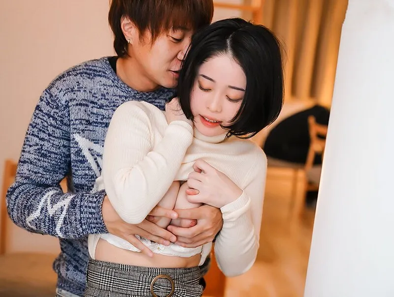 Chồng say xỉn, vợ yêu ngoại tình bét nhè với bạn học sau bữa tiệc họp lớp tại nhà